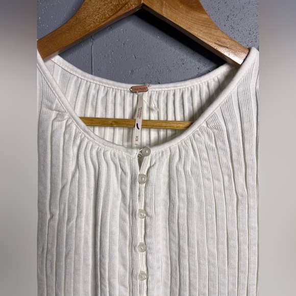 Free People Twice As Nice Maxi Tunic Top White Buttondown Sleeveless M NWOT - Picture 9 of 14